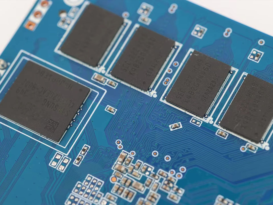 What's the best way to reduce PCB fabrication costs for prototype orders of 100-500 units? 4 PCB fabrication costs for prototype orders of 100-500 units