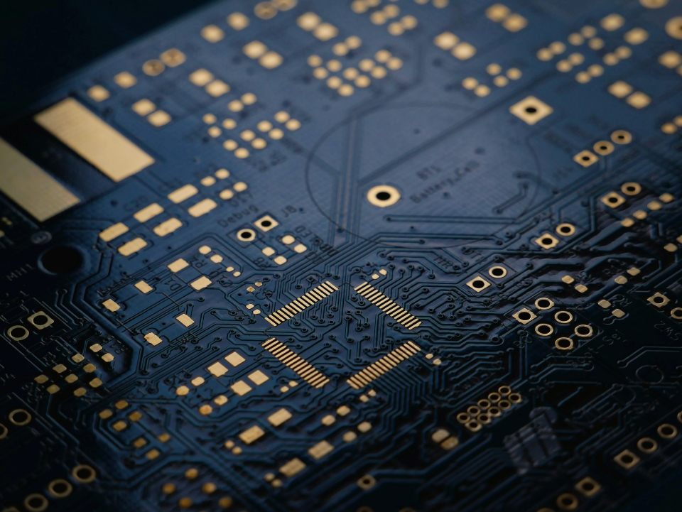 Proto-Grade vs Production-Grade PCB Specifications