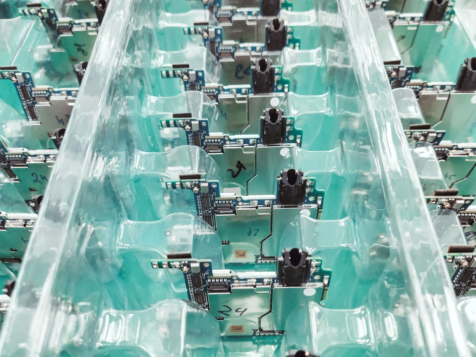 Turnkey vs Partial PCB Assembly: What's Included?